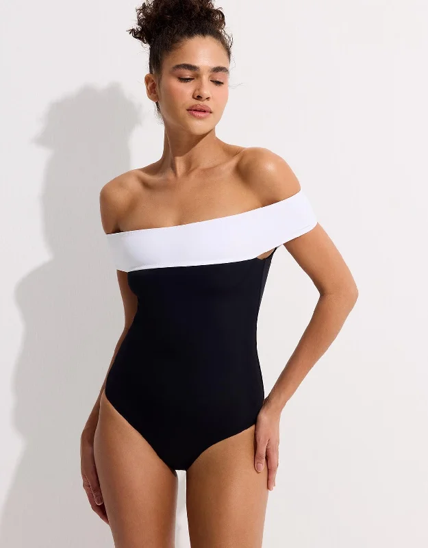 Women’s one-piece swimsuit shaping -Sofia One Piece in Black & White