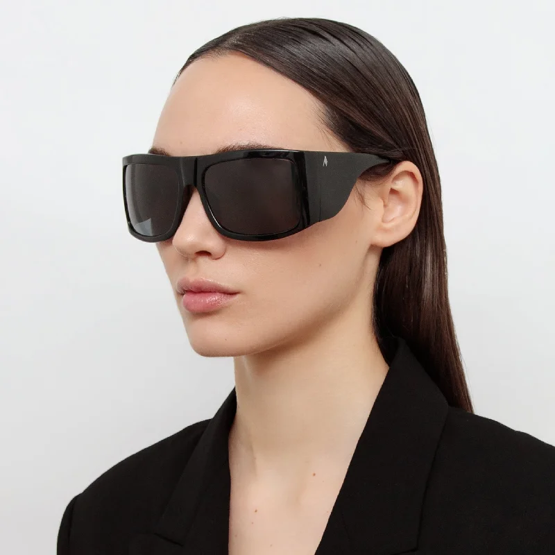 sunglasses durable build -Andre Oversized Sunglasses in Black