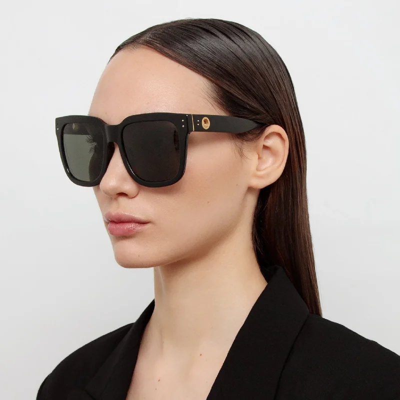 sunglasses beach ready -Freya Square Sunglasses in Black